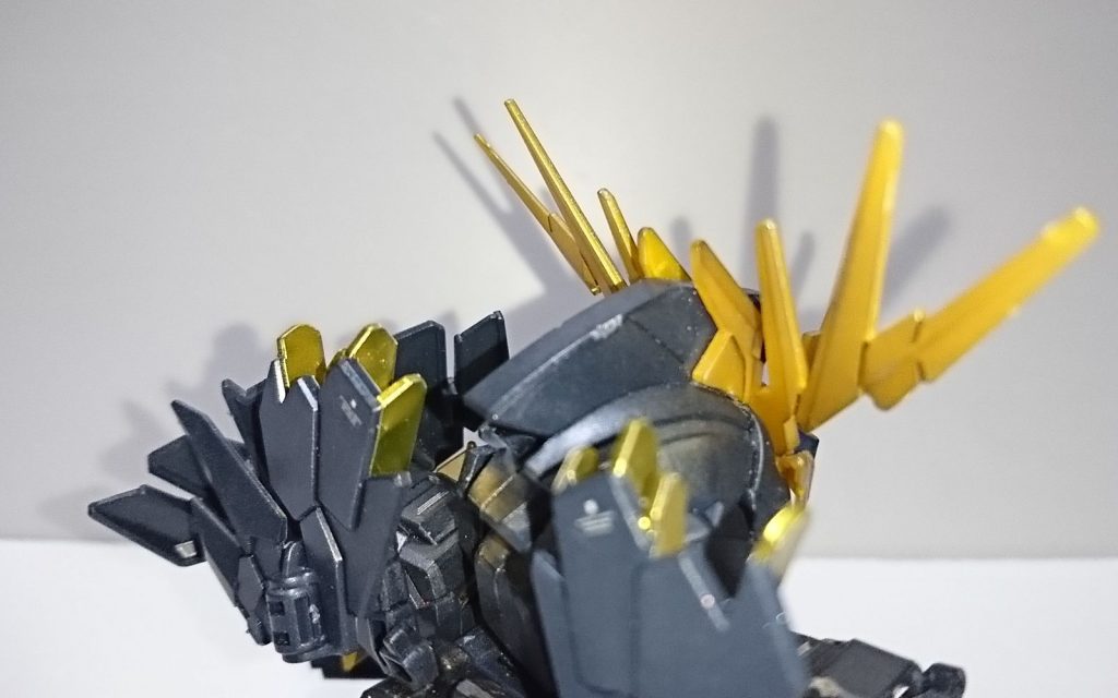 チッピング例その1。(頭部センサーカバー)