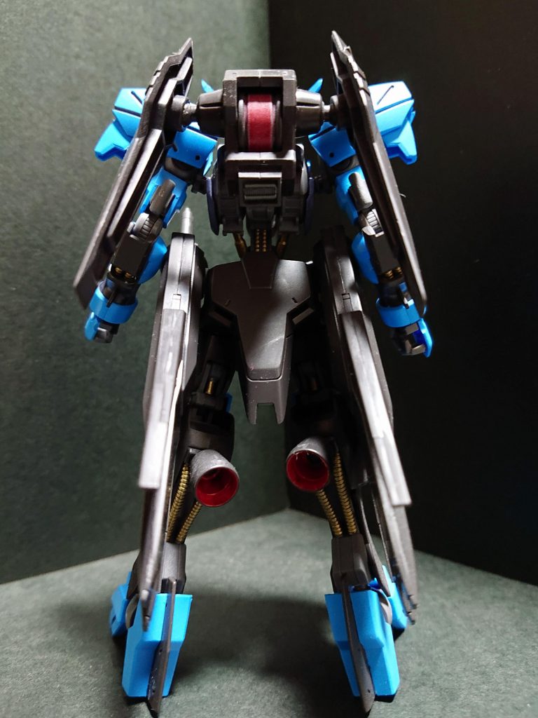 各パイプ部分などはお分かりの通りゴールドにて塗装しています。