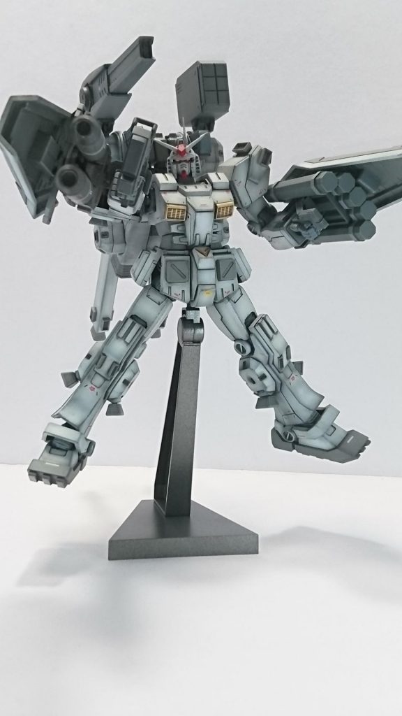 最近ベタ塗りやパール等の光沢仕上げが多かったので久々に汚し塗装をしました。