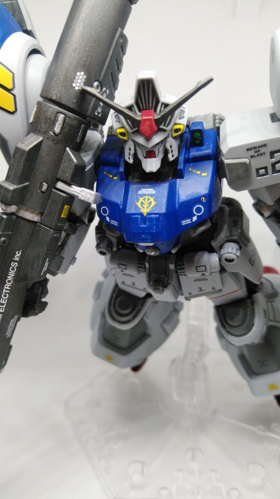 デカールの追加、他キットの余剰パーツを流用してモールドの追加。