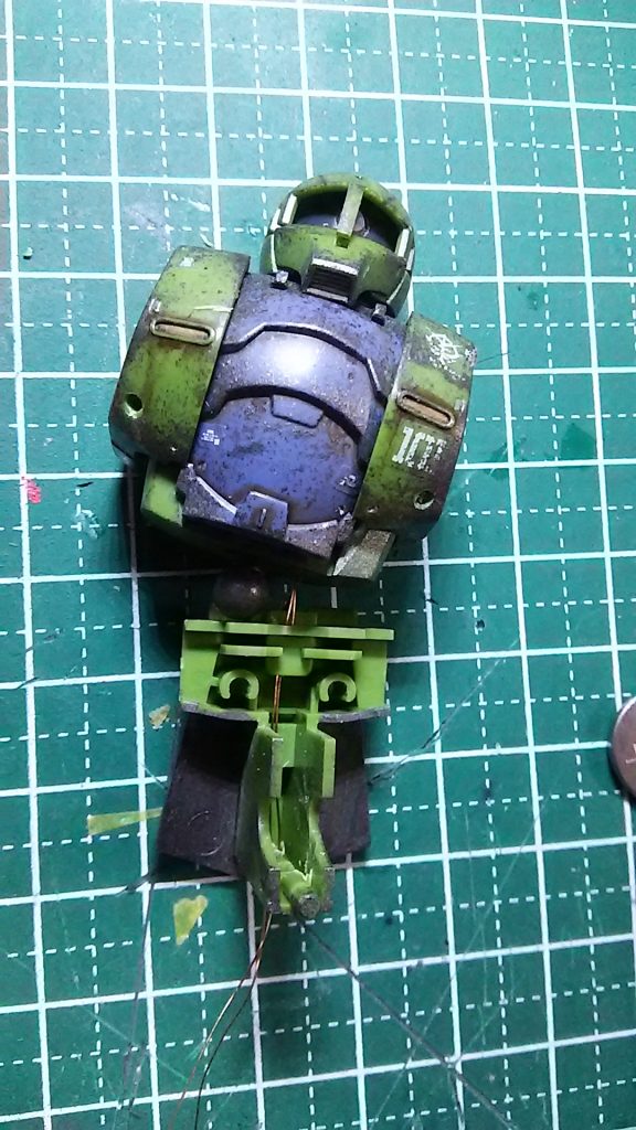 胴体内に配線を。