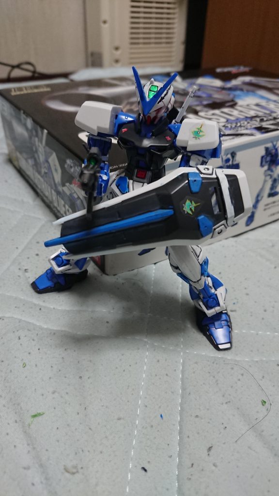 同時期のストライクやデュエルなどのHGに比べて、キットの出来が良いのが特徴。当時のガンダムタイプのHGは変に出来が微妙だったから………