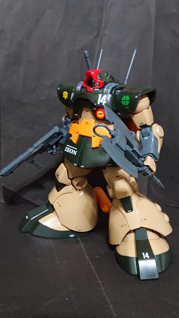 別の正面写真も。ヒートトマホークの迫力最
高!。