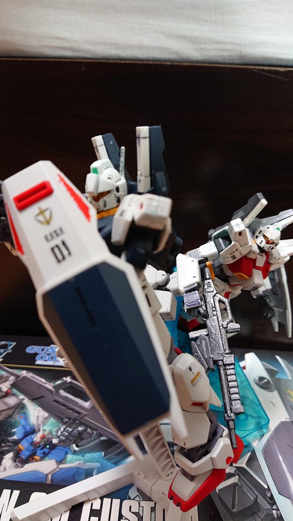 ↑援護する西村機
◆英騎「大丈夫か?」
◆ミツヨシ「西村少佐殿、すみません」
◆英騎「気にしないでくれ、来るぞ!」