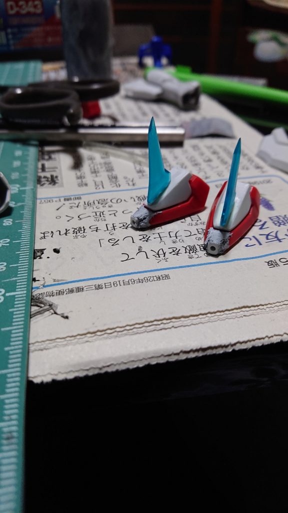 ビームサーベルはGセルフのものを切って付けてあります。