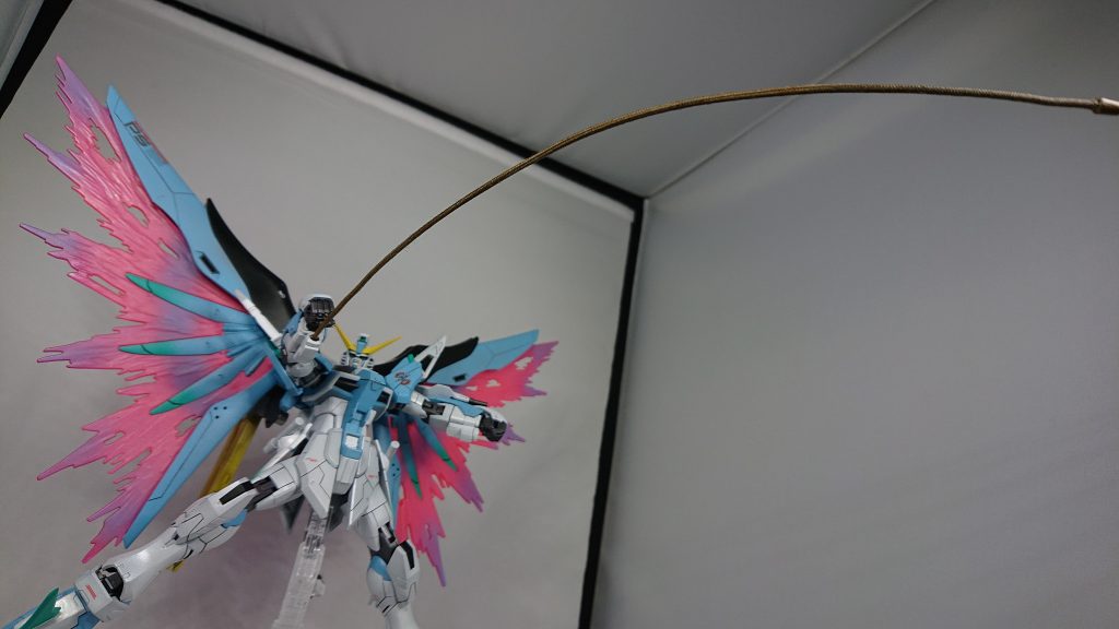 グフ要素が入ってるんで自作のスレイヤーウィップがついてます。