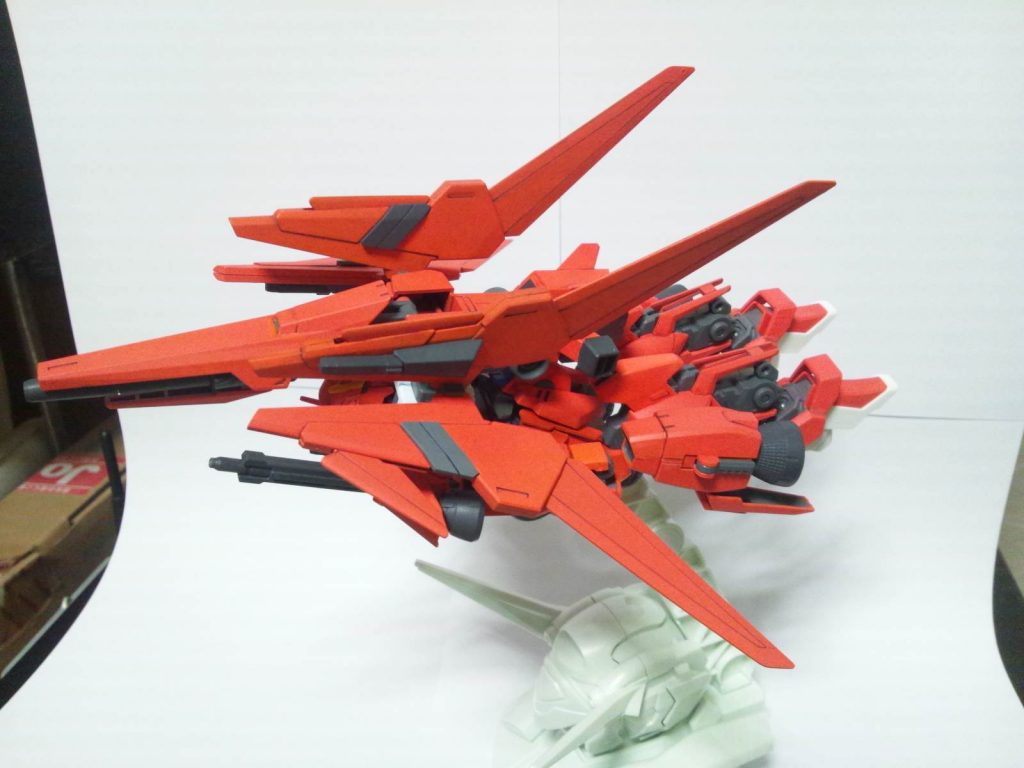 ウイングバインダーを2枚追加してＧストライダーに。