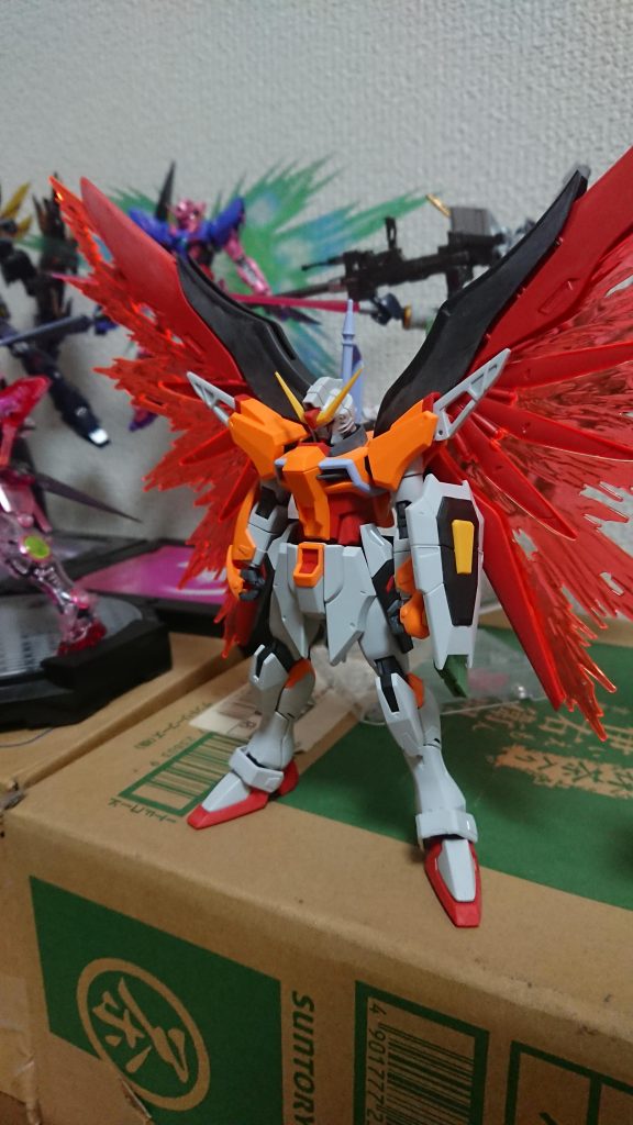 仮組。本体は予めイメージはありましたがこれを見て、イメージが爆発しました。どうでもいいですが、素組でもすごいカッコいいですよねw