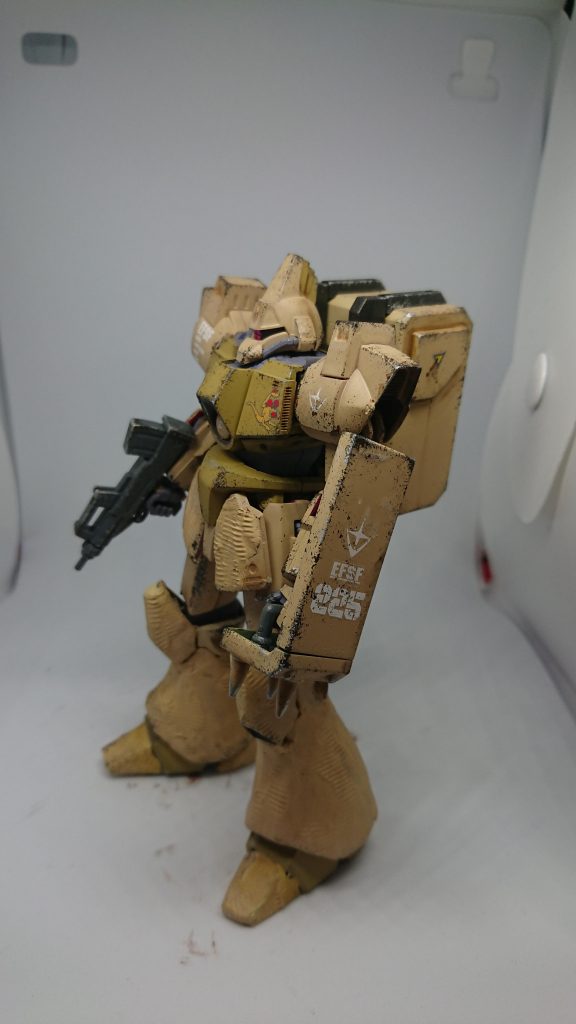 陸戦型ガルバルディβ–3枚目/制作者：すぎぞう(毒)