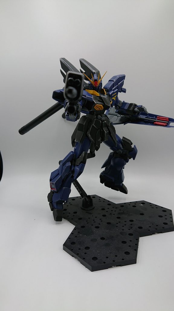 MG シナンジュスタイン ナラティブVer ティターンズカラー–2枚目/制作者:ばじーな