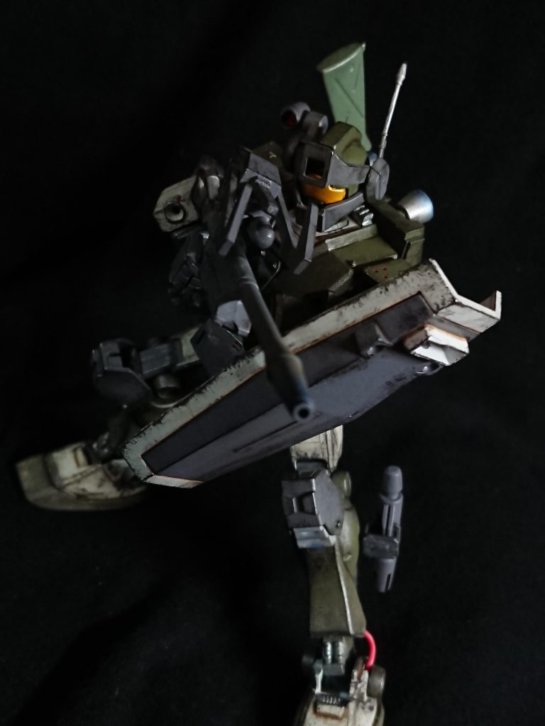 R-4ビームライフル改造型を装備