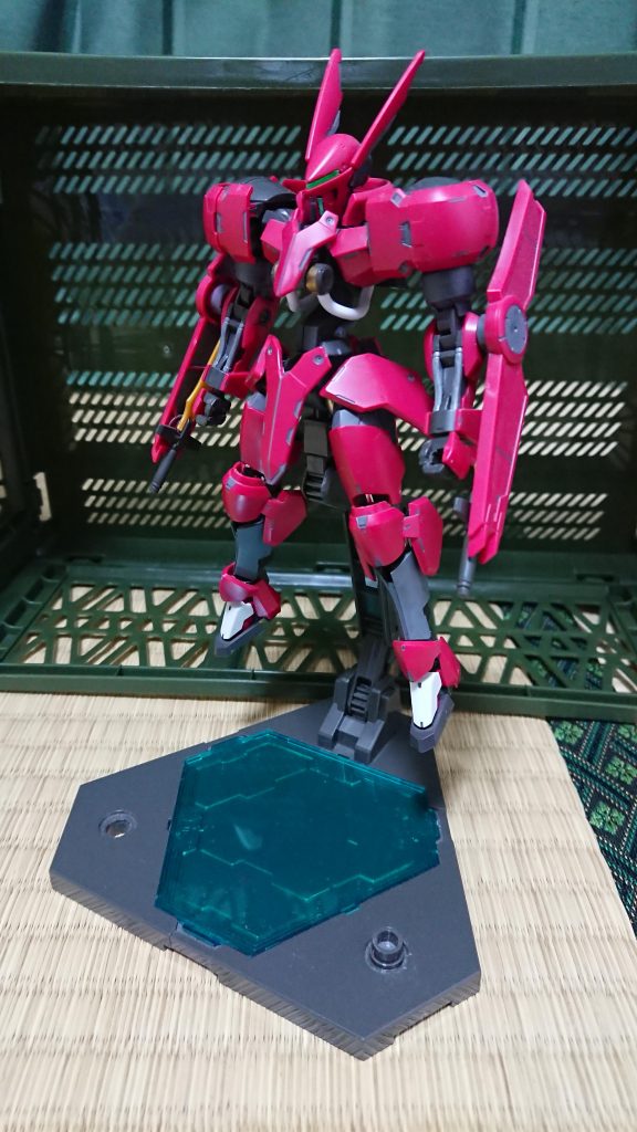 墨入れと部分塗装だけです。