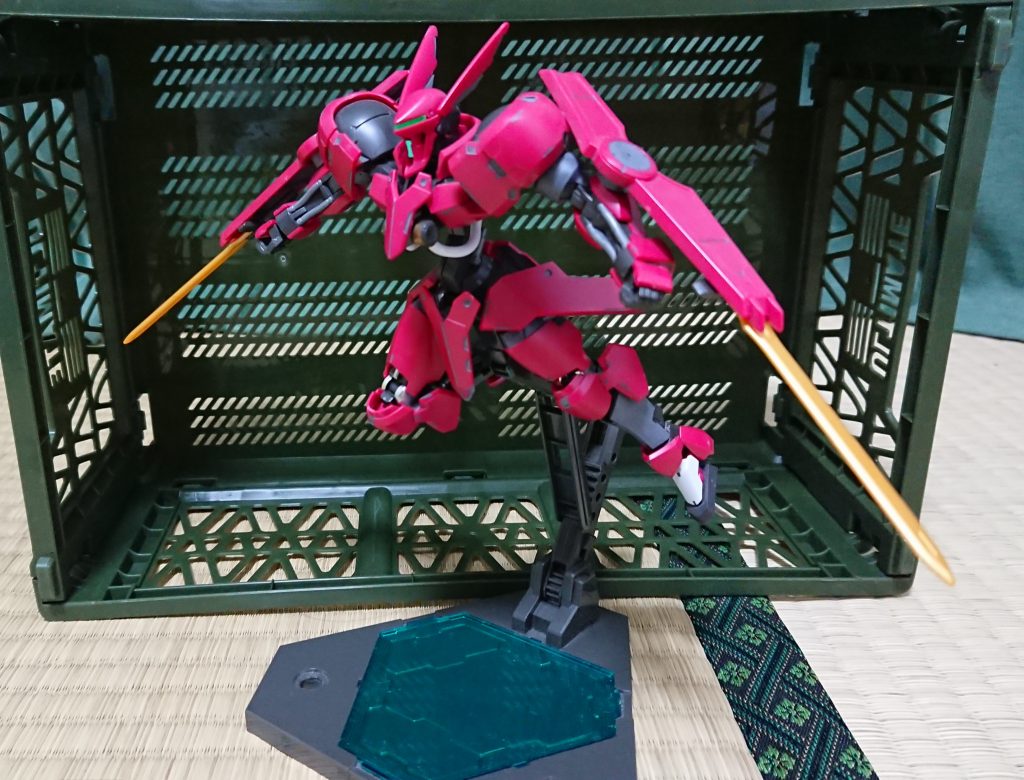 シールドに固定可能