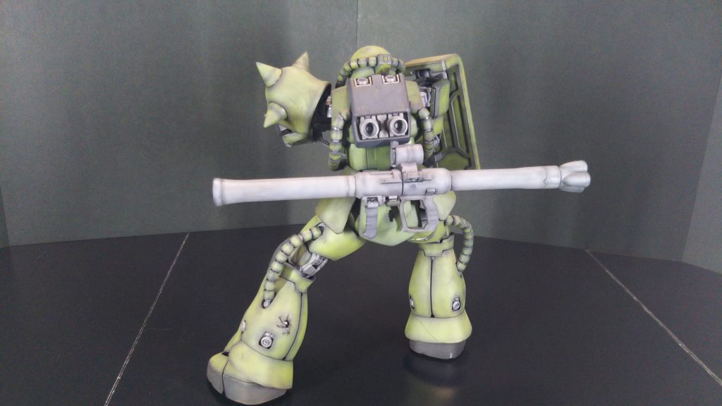 ザクⅡ–2枚目/制作者：やすしおすし