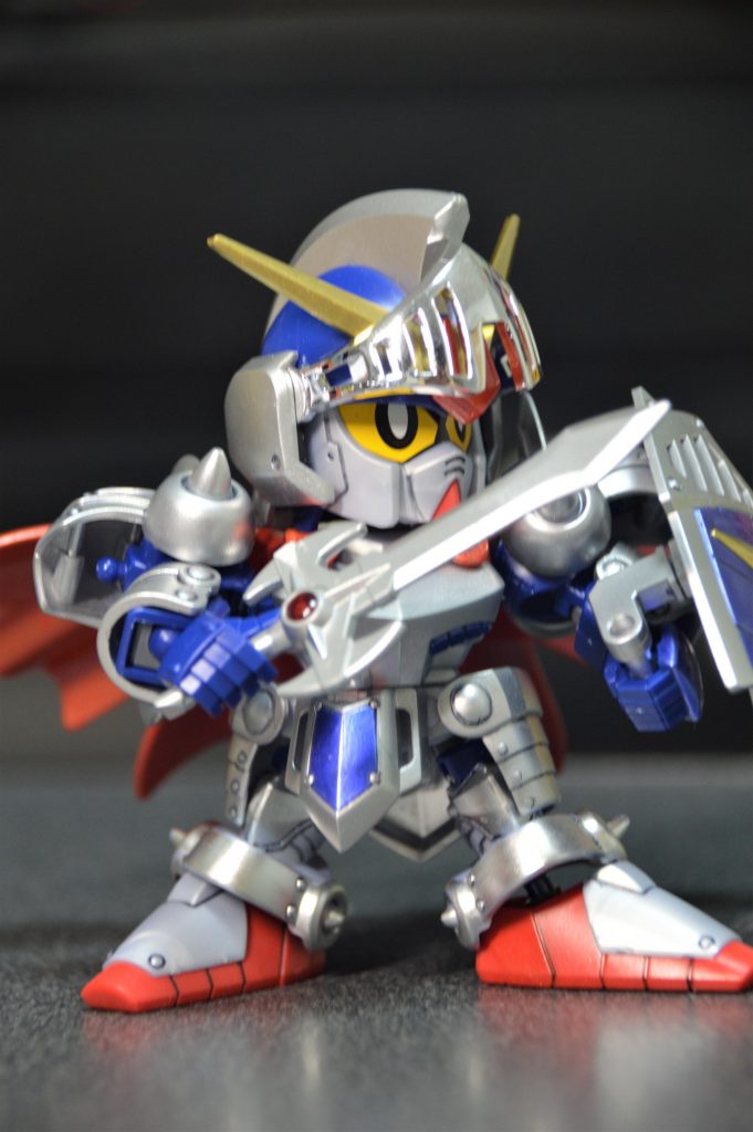 剣をシールドから引き抜く。