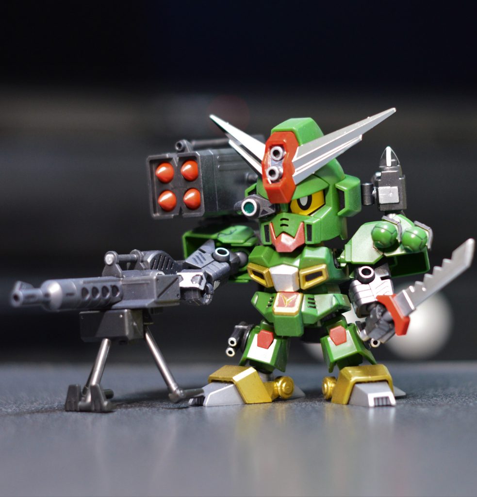 色々な武器を持たせたり合体させたり、息子も楽しく遊んでくれています。まずは真っ先に重機関砲の土台を折りましたが、笑顔で接着w
閲覧して頂きありがとうございました。