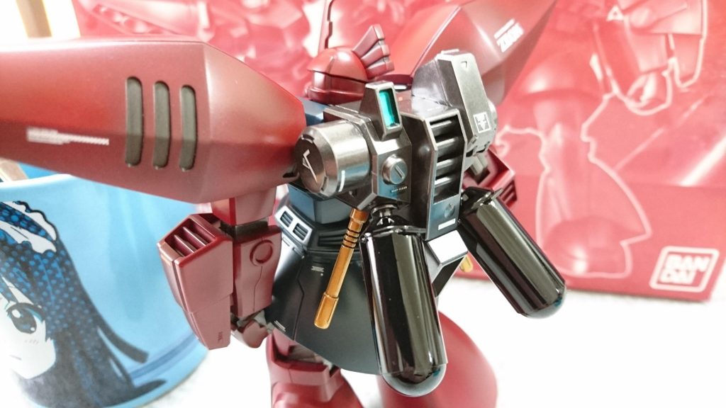 コックピットハッチとプロペラントタンクは艶ありにしてます。