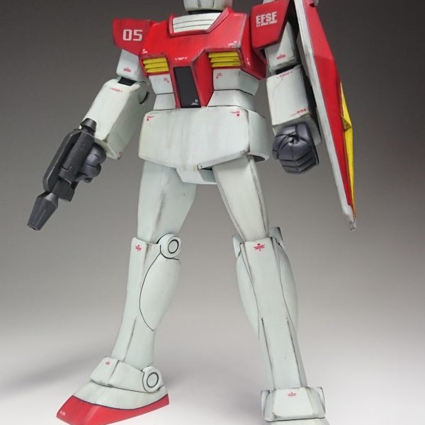 シン少尉、出るぞ！