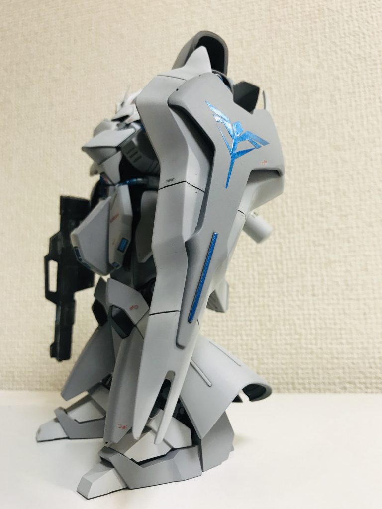 サザビー1/144–4枚目/制作者：shibu69Art works