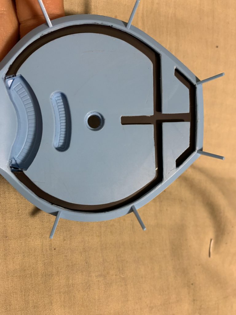 モノアイレールは内部に0.2mmのプラ板貼ったマグネットシートを仕込んでます。