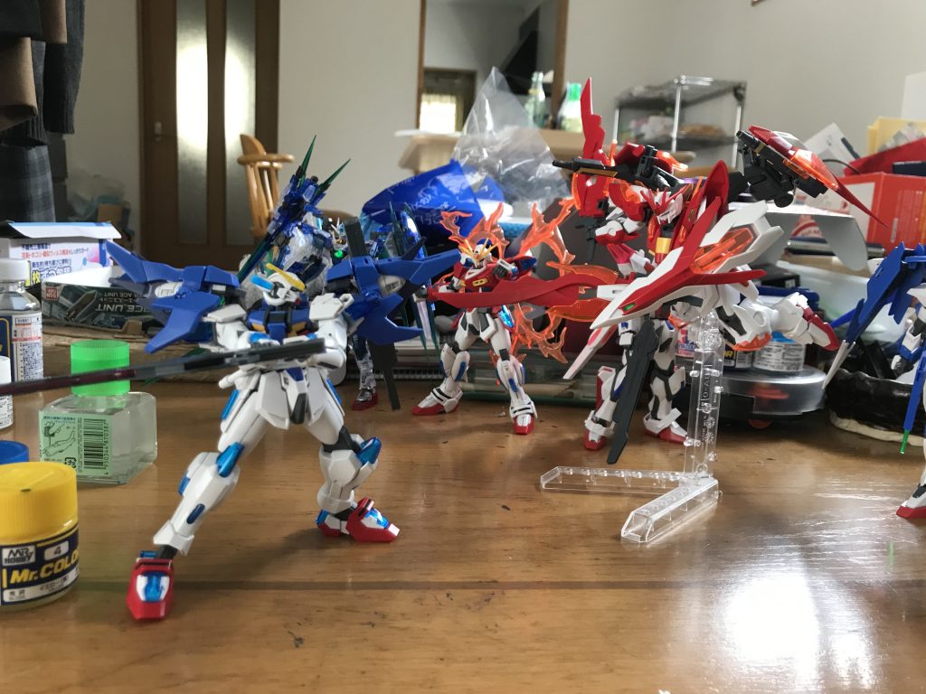 クロストークガンダム（主人公機）対フェニックスガンダム
主人公との戦いを終えてライバルになる。