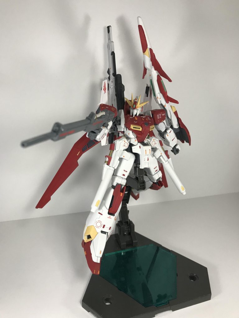 ビームライフル
ファレホで部分塗装しました。
背中のウイングに取り付け可能です。