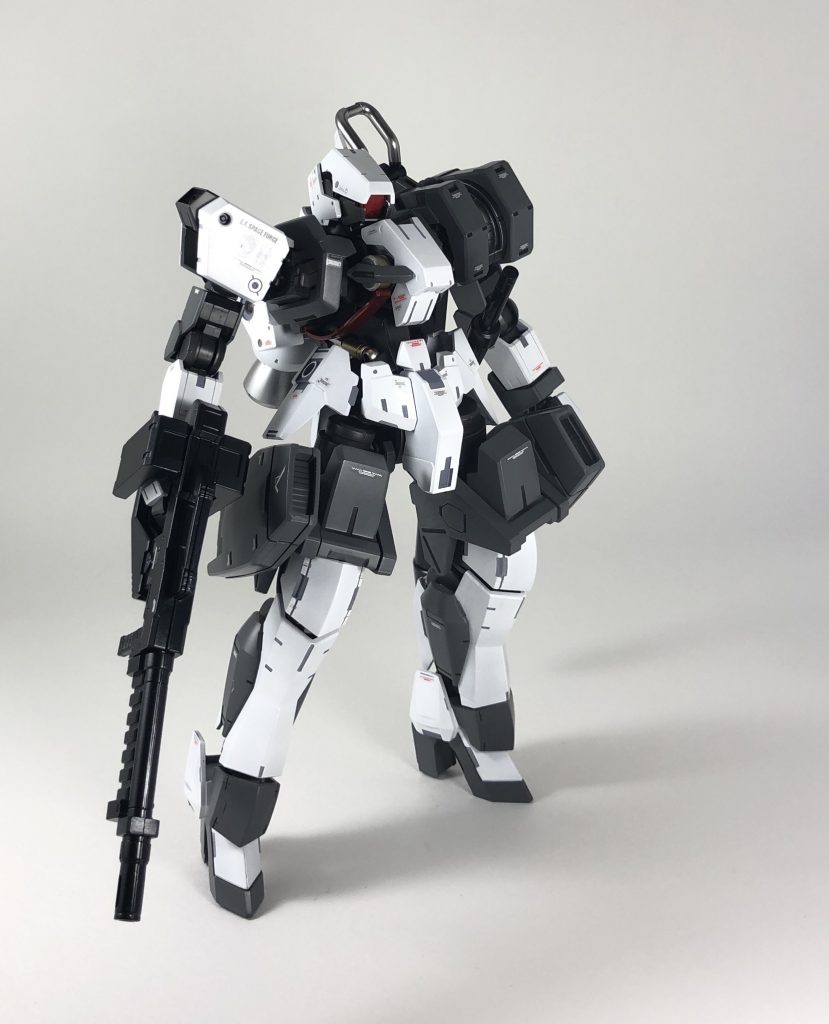 グレイズカスタム–3枚目/制作者：@atticcraft1