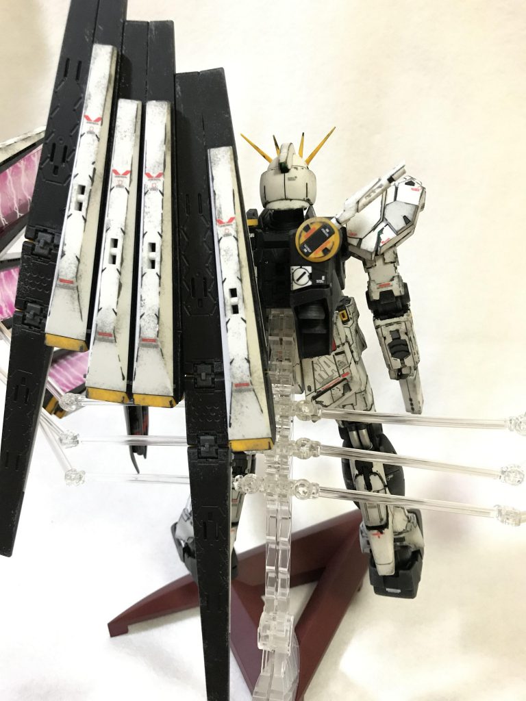 MG1/100 RX-93 νガンダム ver.KA ウェザリング–4枚目/制作者：@gyuuuutora