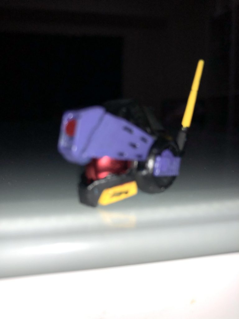 頭部のみ、ここからイメージを付けていきました。