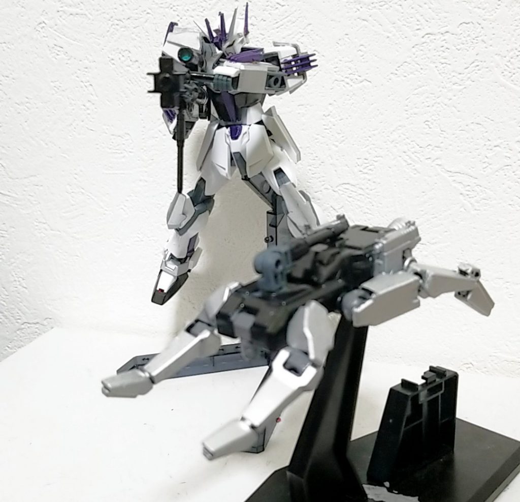 バウンティ起動
本体が狙撃を、バウンティが死角からの強襲
敵を追い込む