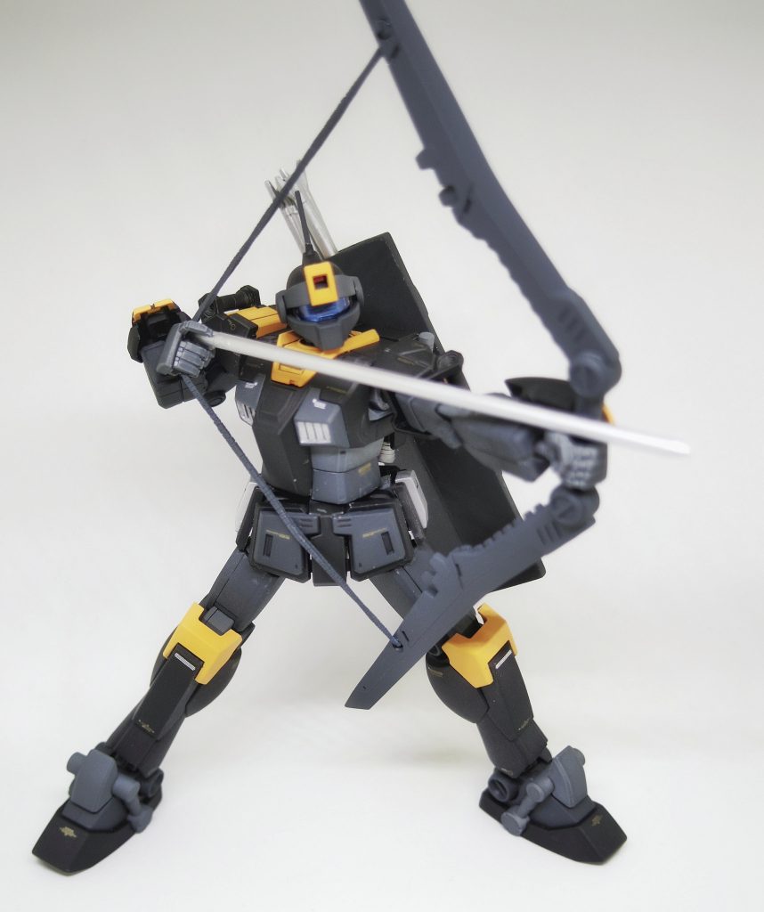 矢は、ランナーから削り出して作りました。
弓の弦は、輪ゴム。なので、小さい弓として、普通に機能しますw