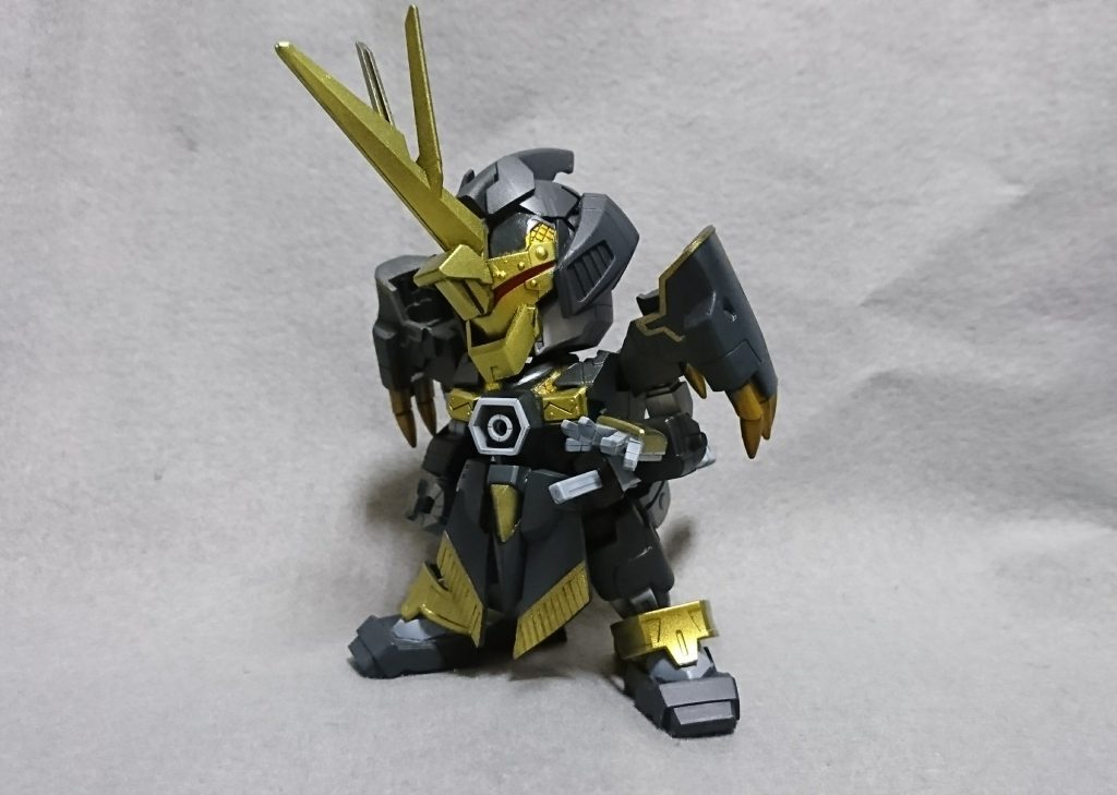 トップコート吹く前に配色見たかったので組んだ状態
この後筆塗りで各所に赤を入れて行きました