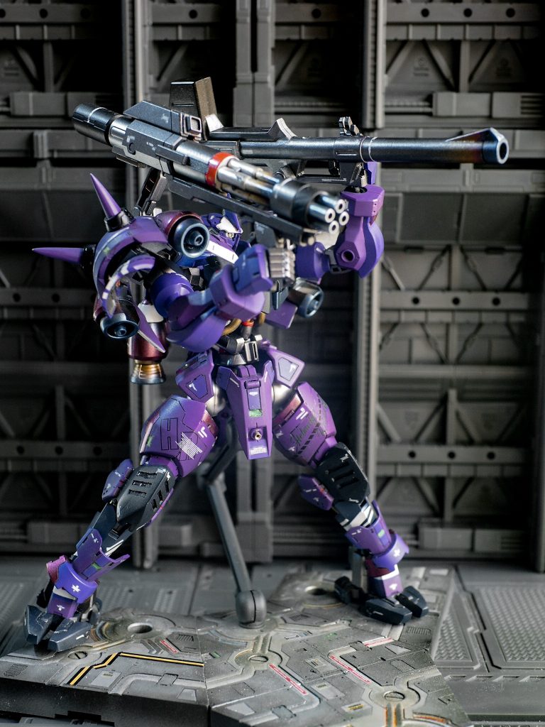 ヘルムヴィーゲ・リンカー 改 隊長専用 Helmwige Reinca Custom–5枚目/制作者:vescovi