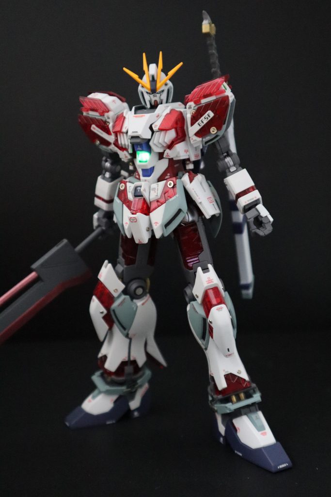 おまけ
XBaseの実験で胸部を光らせてみました。