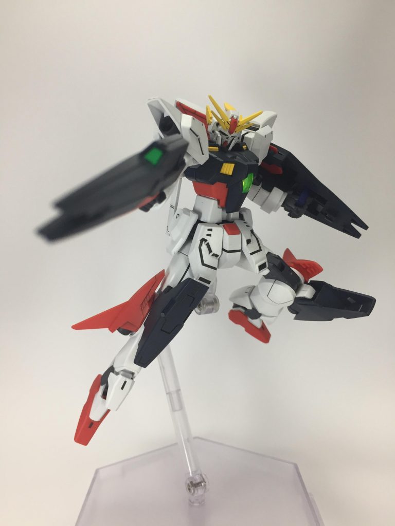 膝裏がキットそのままだと気になりましたがカットしてやるだけで大分自然