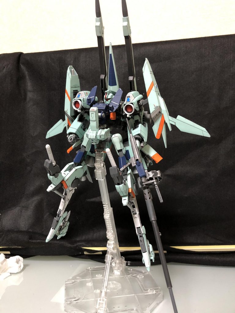 足がかなり長いのでＨＧサイズにしては大きいです