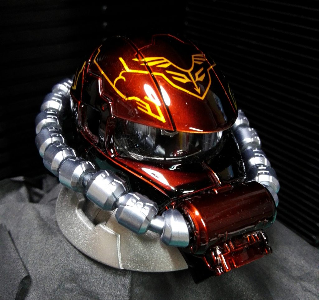 ザクヘッドをウレタンクリアでペカペカにしてみたった–2枚目/制作者：アミっち！