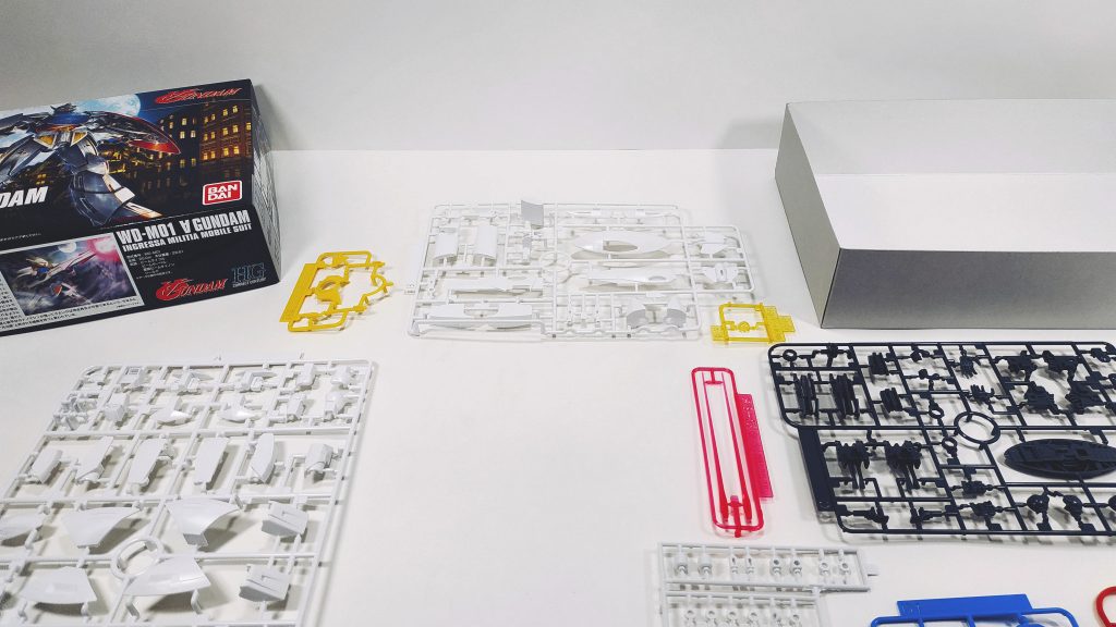 HG ∀ガンダム コマ撮り 組み立て–3枚目/制作者：5Dark