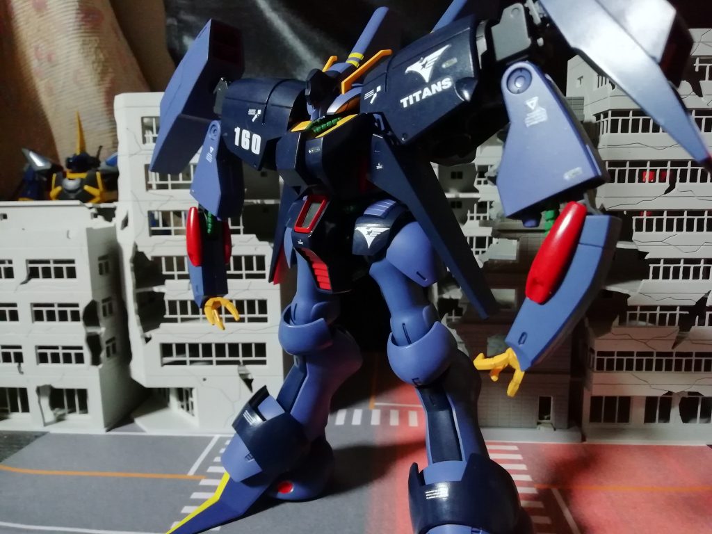 バイアラン–2枚目/制作者：新人メカニック