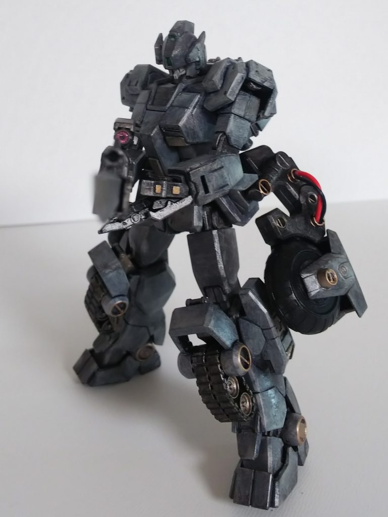 猟犬のMS『グレイハウンド』–5枚目/制作者:こま