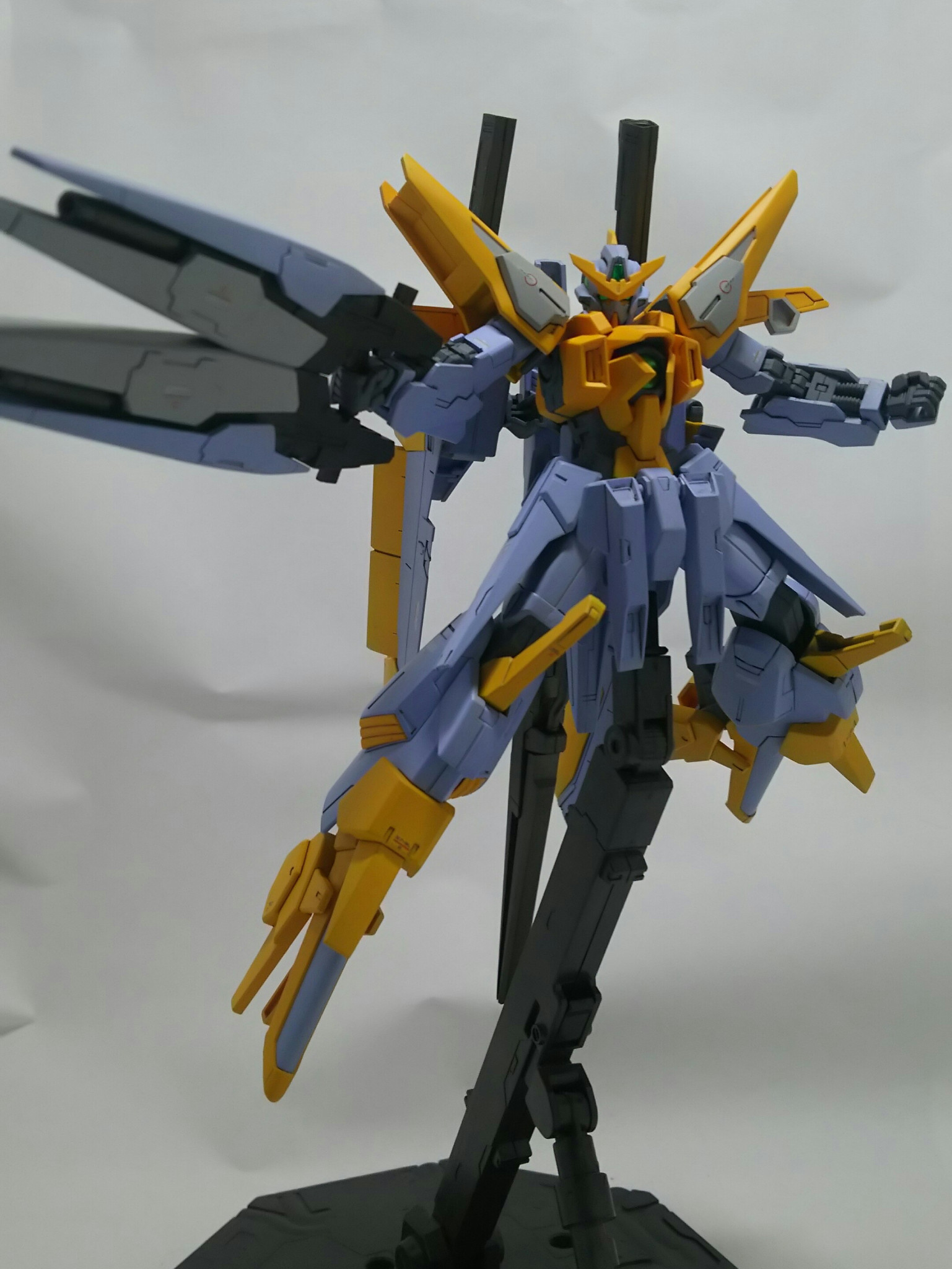 ライトニングキュリオスガンダム ブレンボさんのガンプラ作品 Gunsta ガンスタ