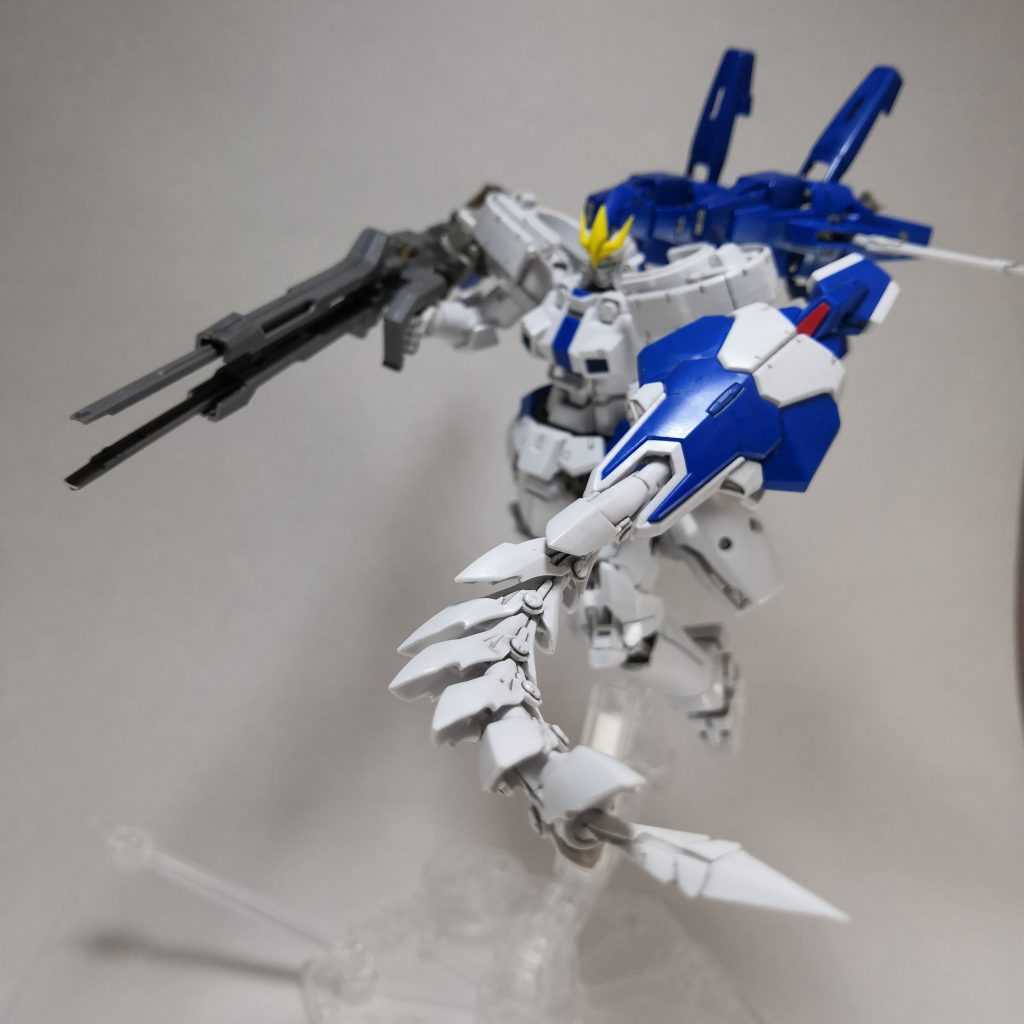 ヒートロッドもリード線が入っていて
自由に動き保持力もあってカッコイイです。