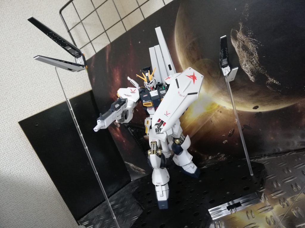 νガンダム–3枚目/制作者：なかやん@Atk52704558