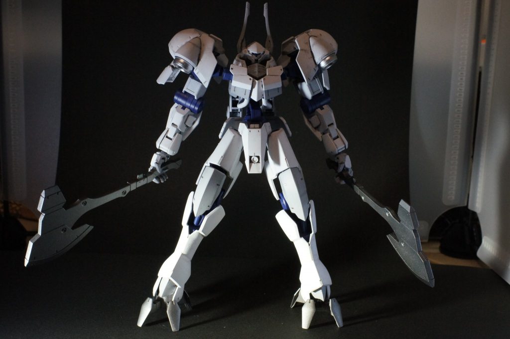 武器は斧に変えられるようになってます