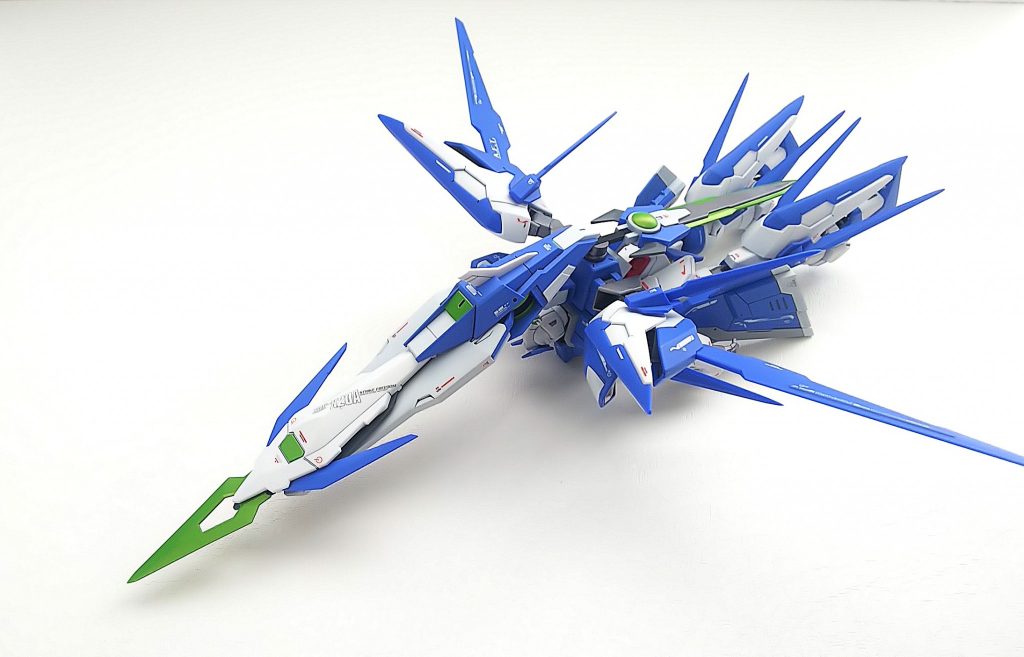 ホットアメイジングと同様変形可能です!
クールハミングバード形態!!
足のアーマーを反転させるのは撮影中に思い付きました(笑)