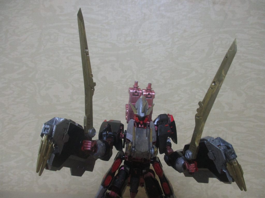 名前の通り、ツインシザーブレードは、2本に分離可能。