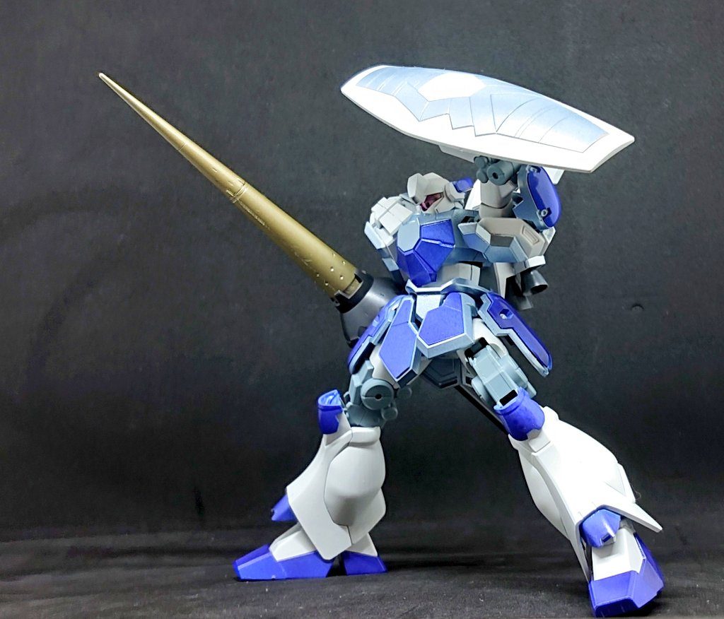 マグアナックのシールドも。こっちのほうがしっくりきますねぇ(´ー｀)