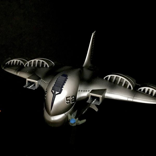 ガウ攻撃空母　シルバー塗装