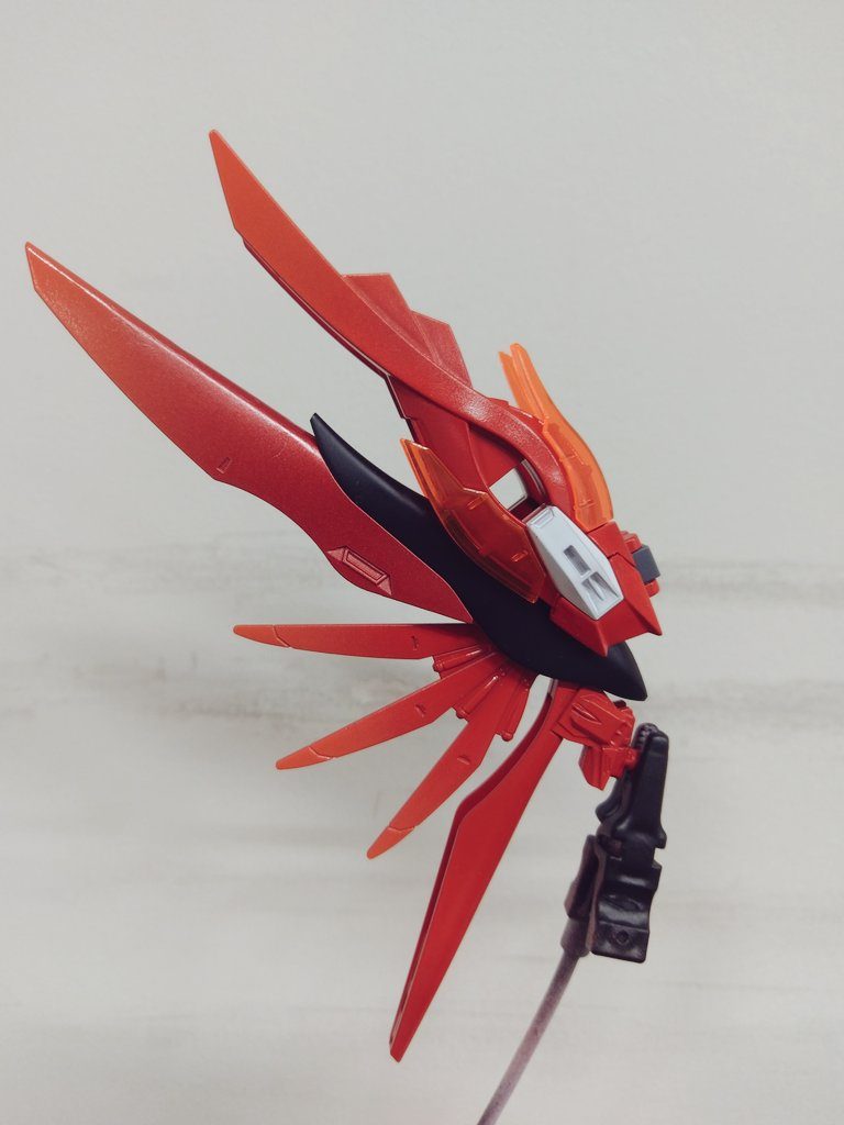 今回初めてグラデーションに挑戦しました!分かりづらい感じになってしまったのはちょっと反省するところではありますが、初めてにしてはいい感じに出来たのではないでしょうか?