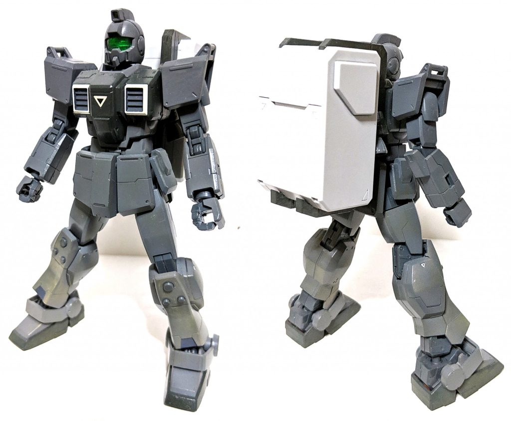 ウェポンラック装備！

胴体部とバックパック内部に磁石を内蔵させた事で簡単に換装出来るようにしました